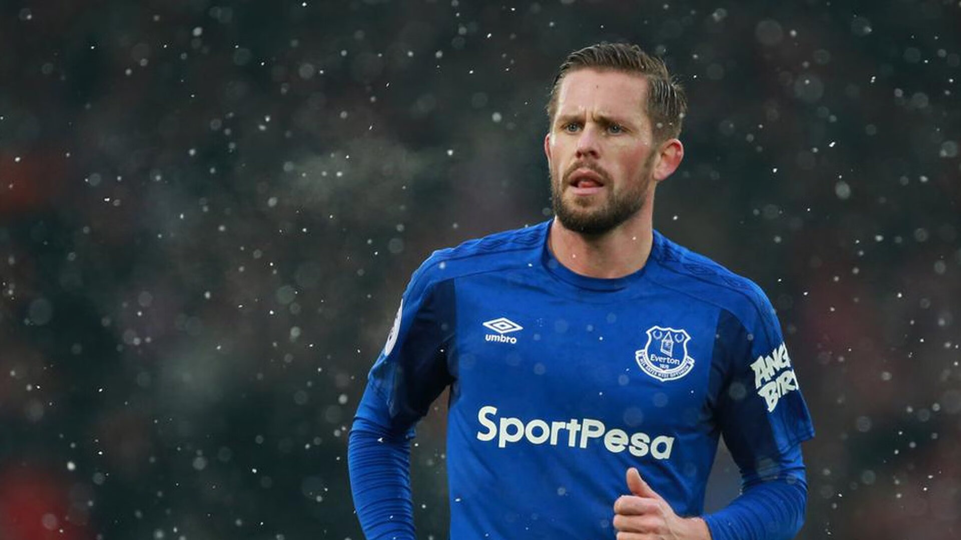 奥运周期关键战之夜，加克波扛起全队，当沉默的灯塔照亮风暴中的航船