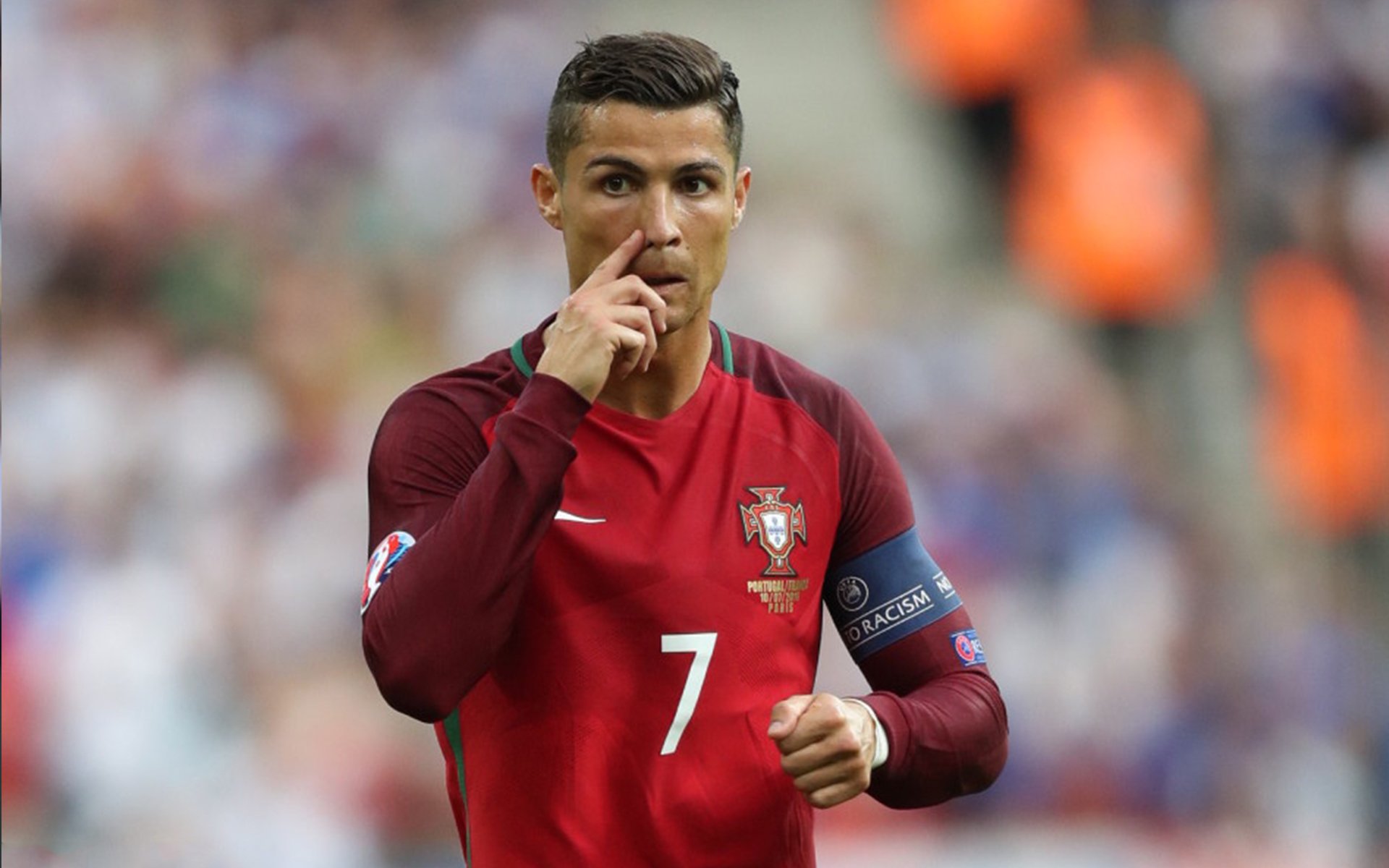 英雄与绝唱,齐耶赫压哨绝杀,乌拉圭完胜英格兰挺进2026世界杯